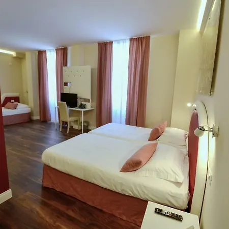 7 Bell's House 3*